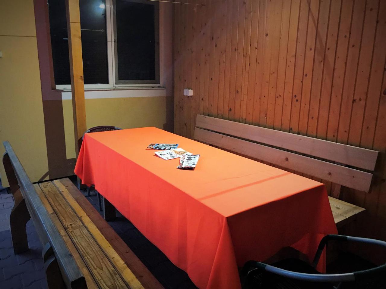 Cristuru Secuiesc Petofi Motel מראה חיצוני תמונה