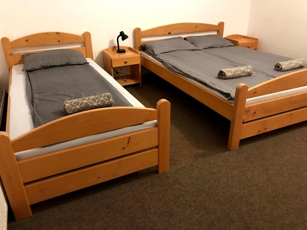 Cristuru Secuiesc Petofi Motel מראה חיצוני תמונה