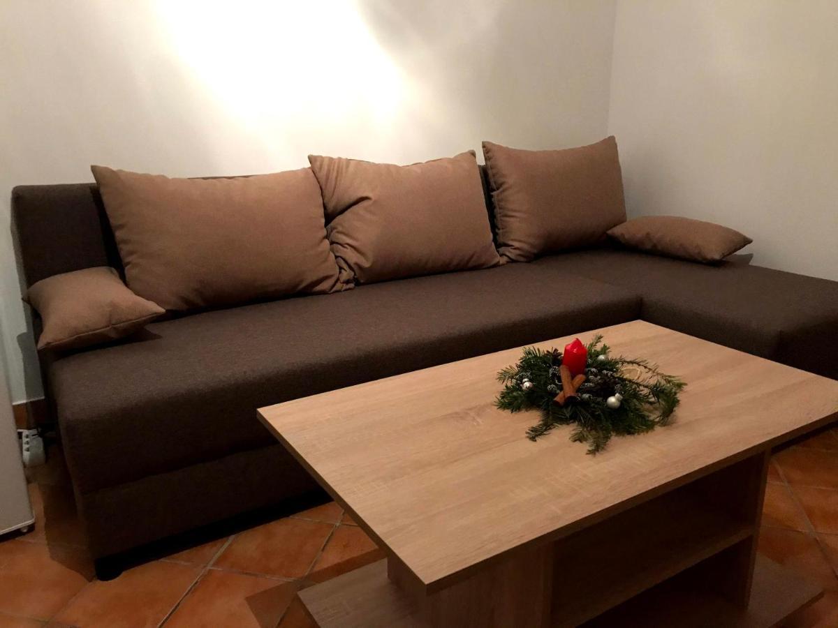 Cristuru Secuiesc Petofi Motel מראה חיצוני תמונה